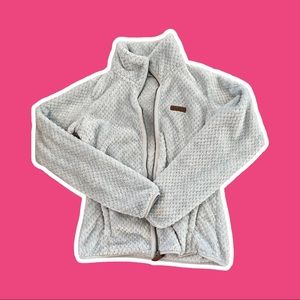 Fuzzy Columbia zip up size S